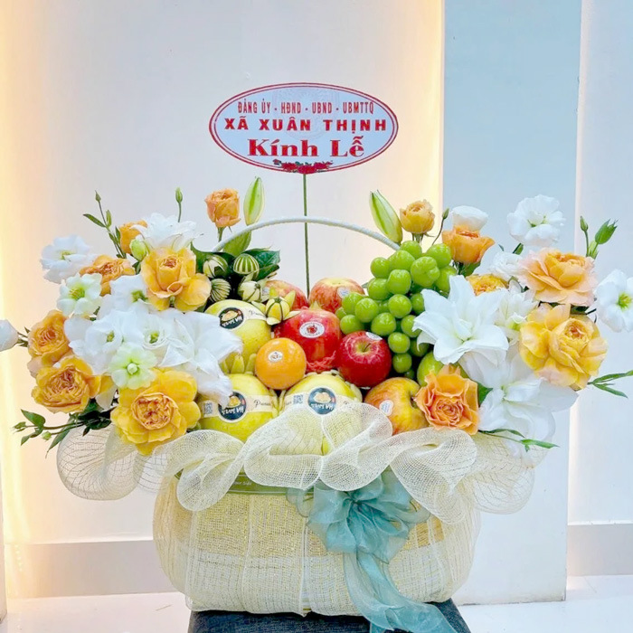 Ý nghĩa giỏ trái cây kính lễ trong văn hóa người Việt