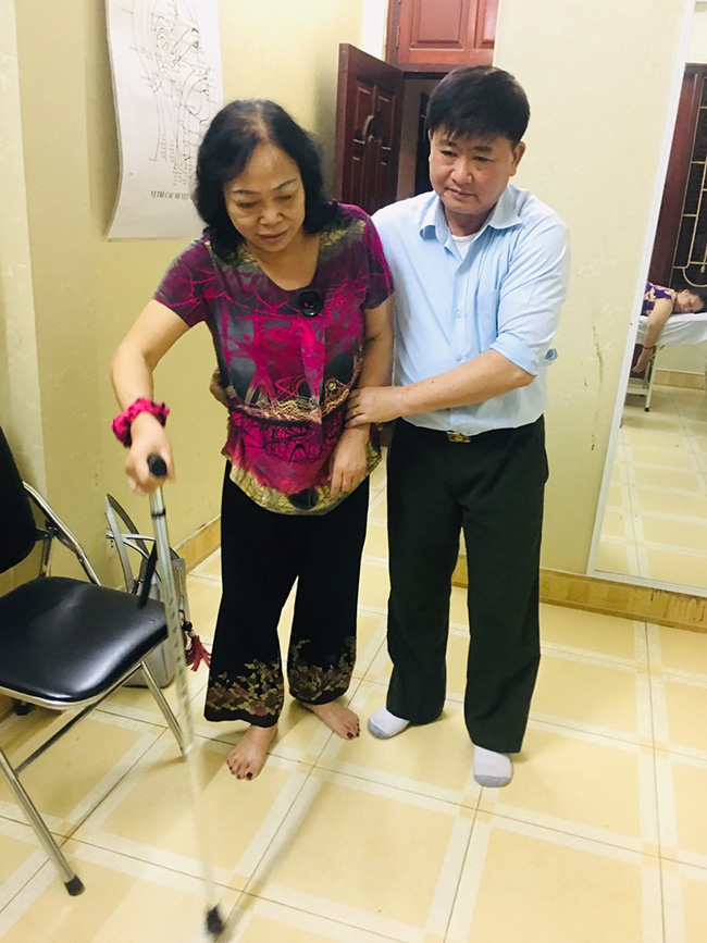 Lương y Nguyễn Trọng Nhung - Đôi bàn tay vàng chữa bệnh hiệu quả bằng phương pháp Thập Thủ Đạo